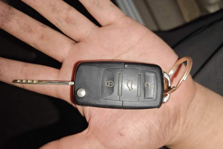 Used Buick Excelle 2015 1.5L Manual Luxury Model Vehicle Key