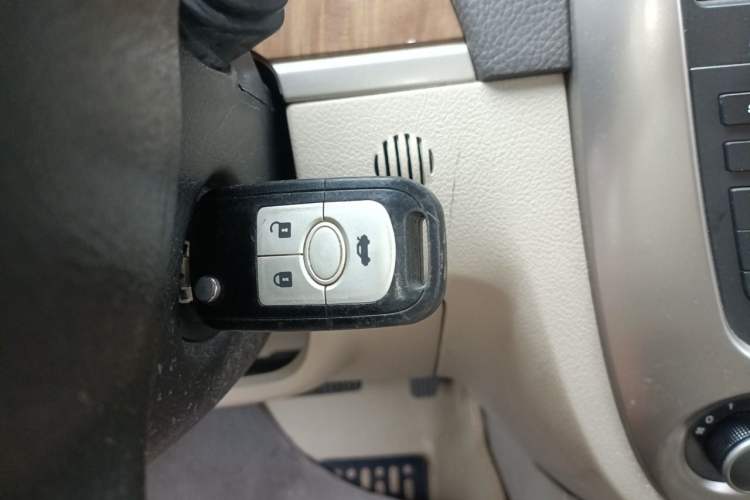 Used Buick Excelle 2015 1.5L Automatic Classic Model Vehicle Key