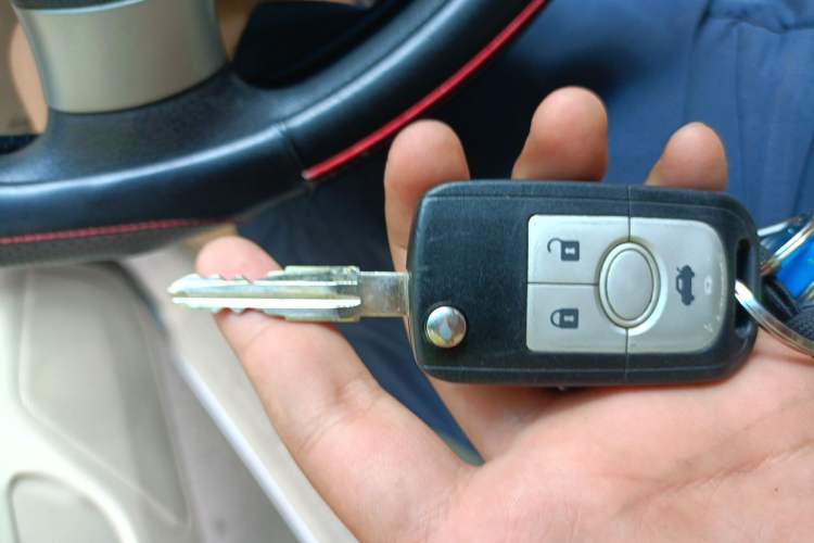 Used Buick Excelle 2015 1.5L Automatic Classic Model Vehicle Key