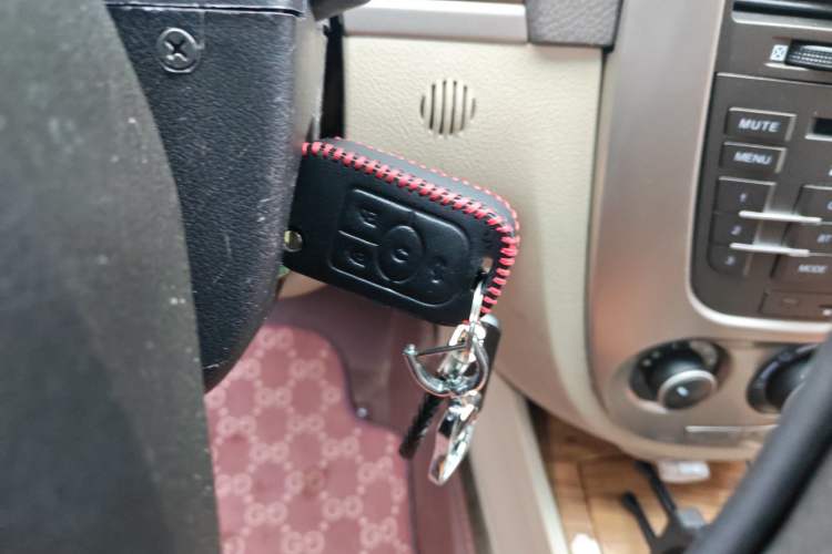 Used Buick Excelle 2015 1.5L Manual Classic Trim Vehicle Key
