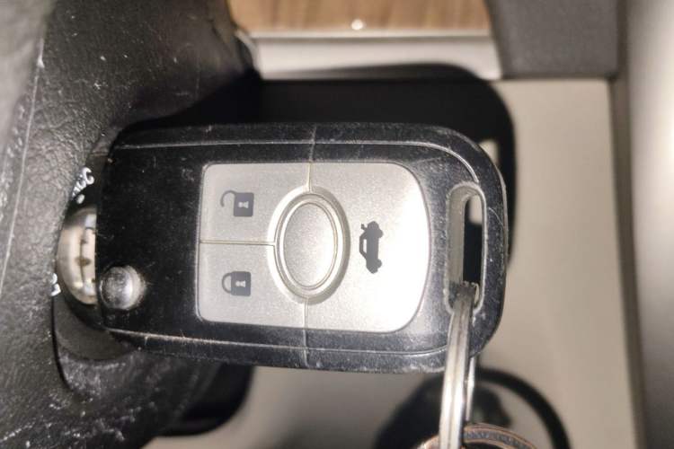 Used Buick Excelle 2015 1.5L Automatic Classic Model Vehicle Key