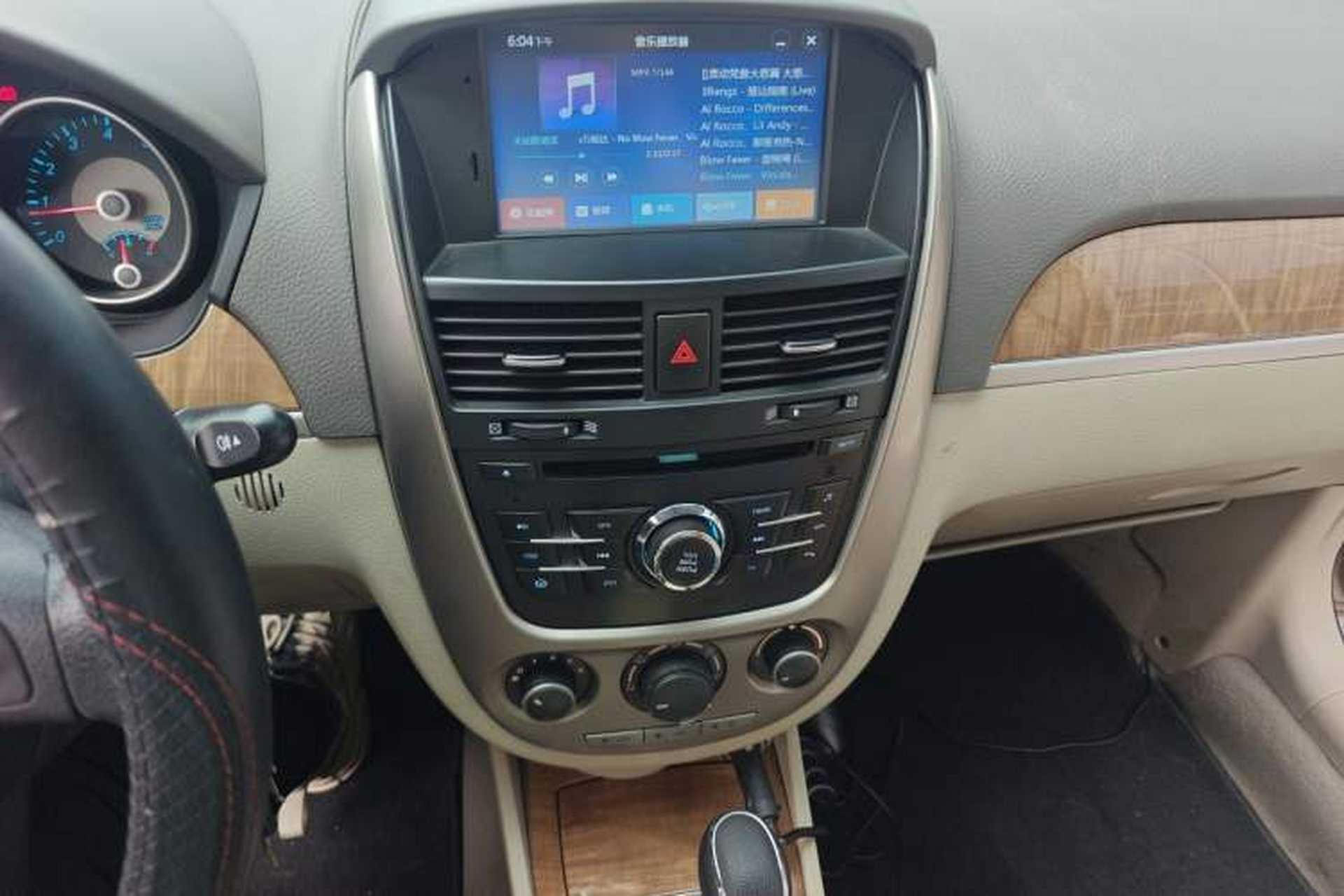 Used Buick Excelle 2015 1.5L Automatic Classic Model Audio And AC Panel