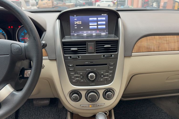 Used Buick Excelle 2015 1.5L Automatic Classic Model Audio And AC Panel