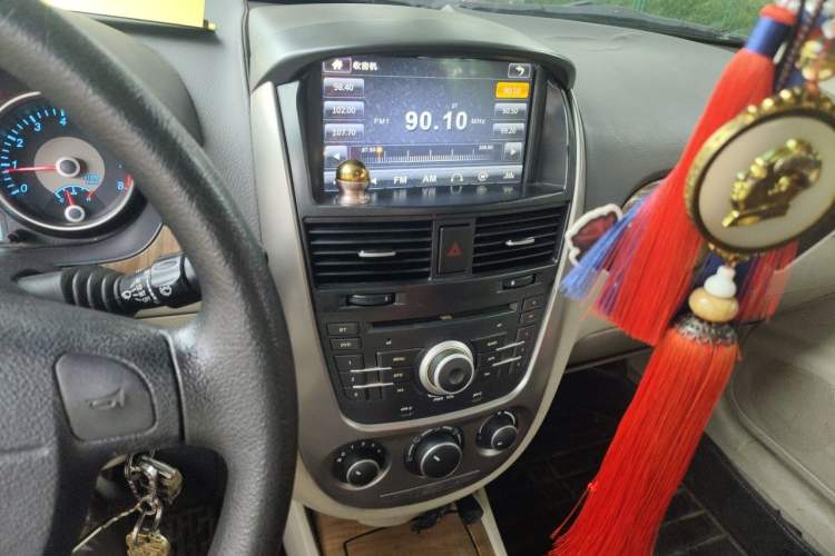 Used Buick Excelle 2015 1.5L Manual Classic Trim Audio And AC Panel