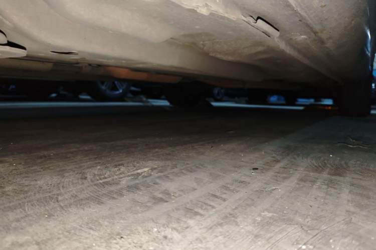 Used Buick Excelle 2015 1.5L Automatic Classic Model Chassis Front Left
