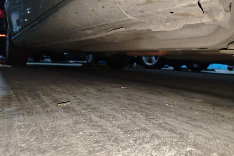 Used Buick Excelle 2015 1.5L Automatic Classic Model Chassis Front Right