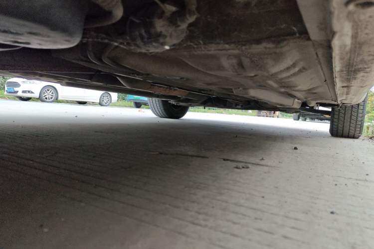 Used Buick Excelle 2015 1.5L Automatic Classic Model Chassis Rear Right
