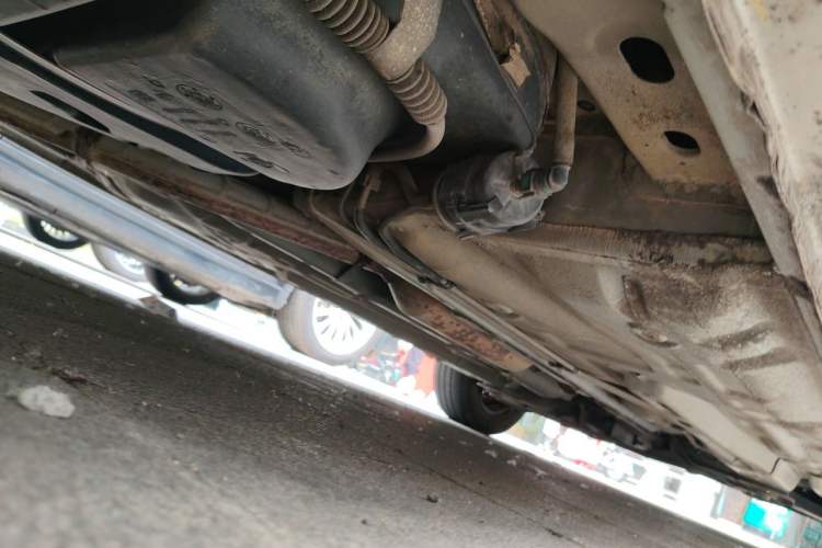 Used Buick Excelle 2015 1.5L Automatic Classic Model Chassis Rear Right