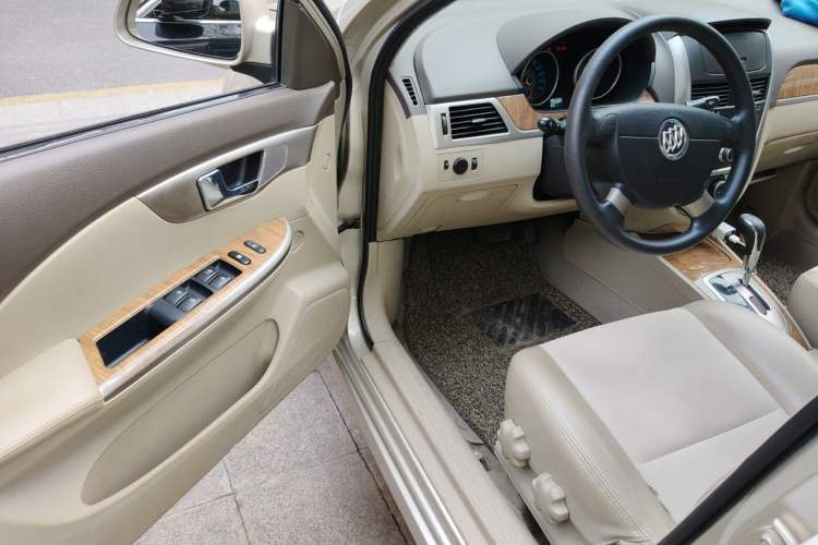 Used Buick Excelle 2015 1.5L Automatic Classic Model Driver Seat