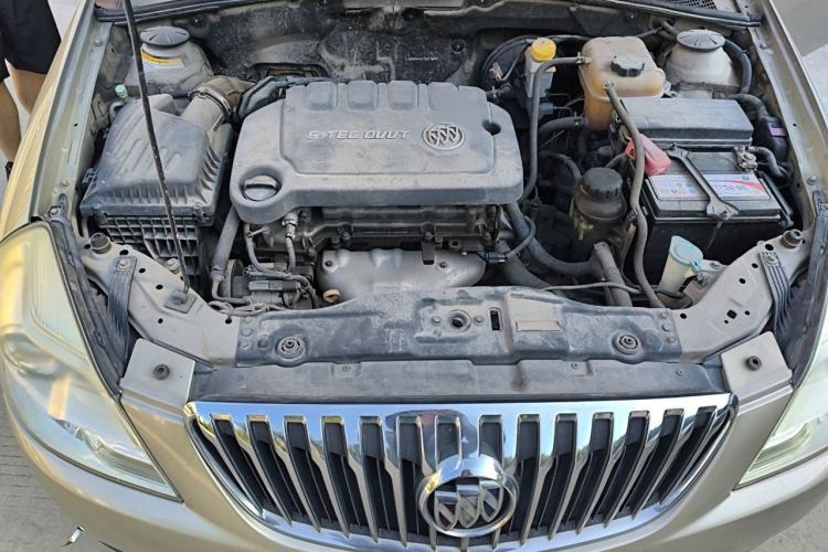 Used Buick Excelle 2015 1.5L Automatic Luxury Edition Engine Bay