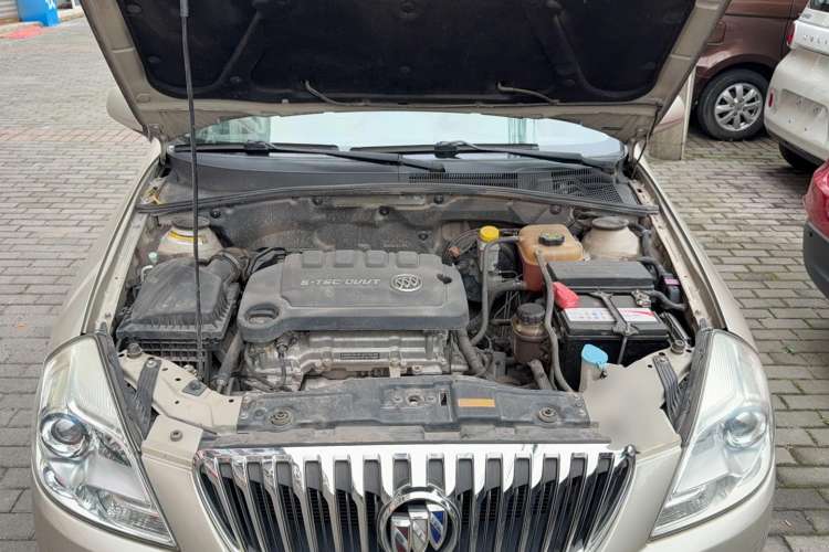 Used Buick Excelle 2015 1.5L Automatic Classic Model Engine Bay