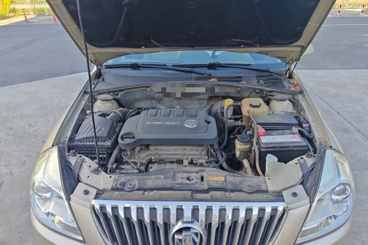 Used Buick Excelle 2015 1.5L Manual Luxury Model Engine Bay