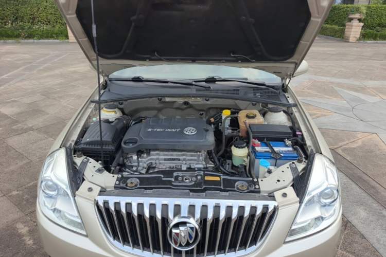 Used Buick Excelle 2015 1.5L Automatic Classic Model Engine Bay