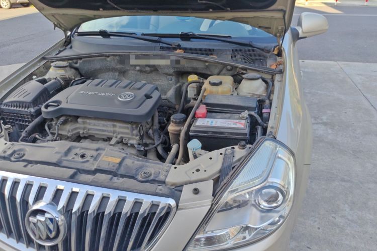 Used Buick Excelle 2015 1.5L Manual Luxury Model Engine Bay Left