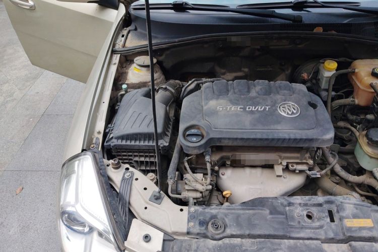 Used Buick Excelle 2015 1.5L Automatic Classic Model Engine Bay Right