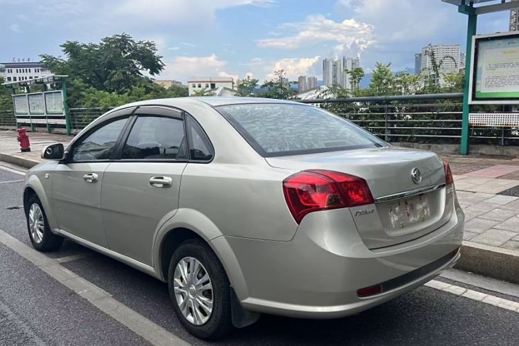 Used Buick Excelle 2015 1.5L Automatic Classic Model Exterior 3