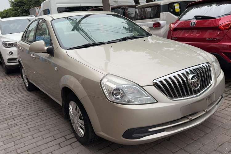 Used Buick Excelle 2015 1.5L Automatic Classic Model Front Right 45 Deg