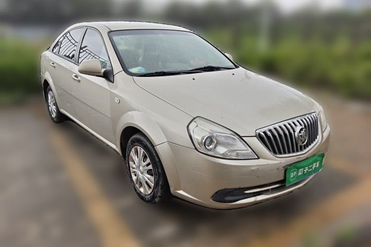 Used Buick Excelle 2015 1.5L Manual Classic Trim Front Right 45 Deg