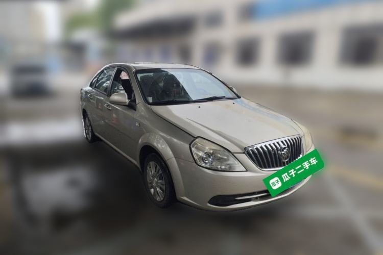 Used Buick Excelle 2015 1.5L Manual Classic Trim Front Right 45 Deg