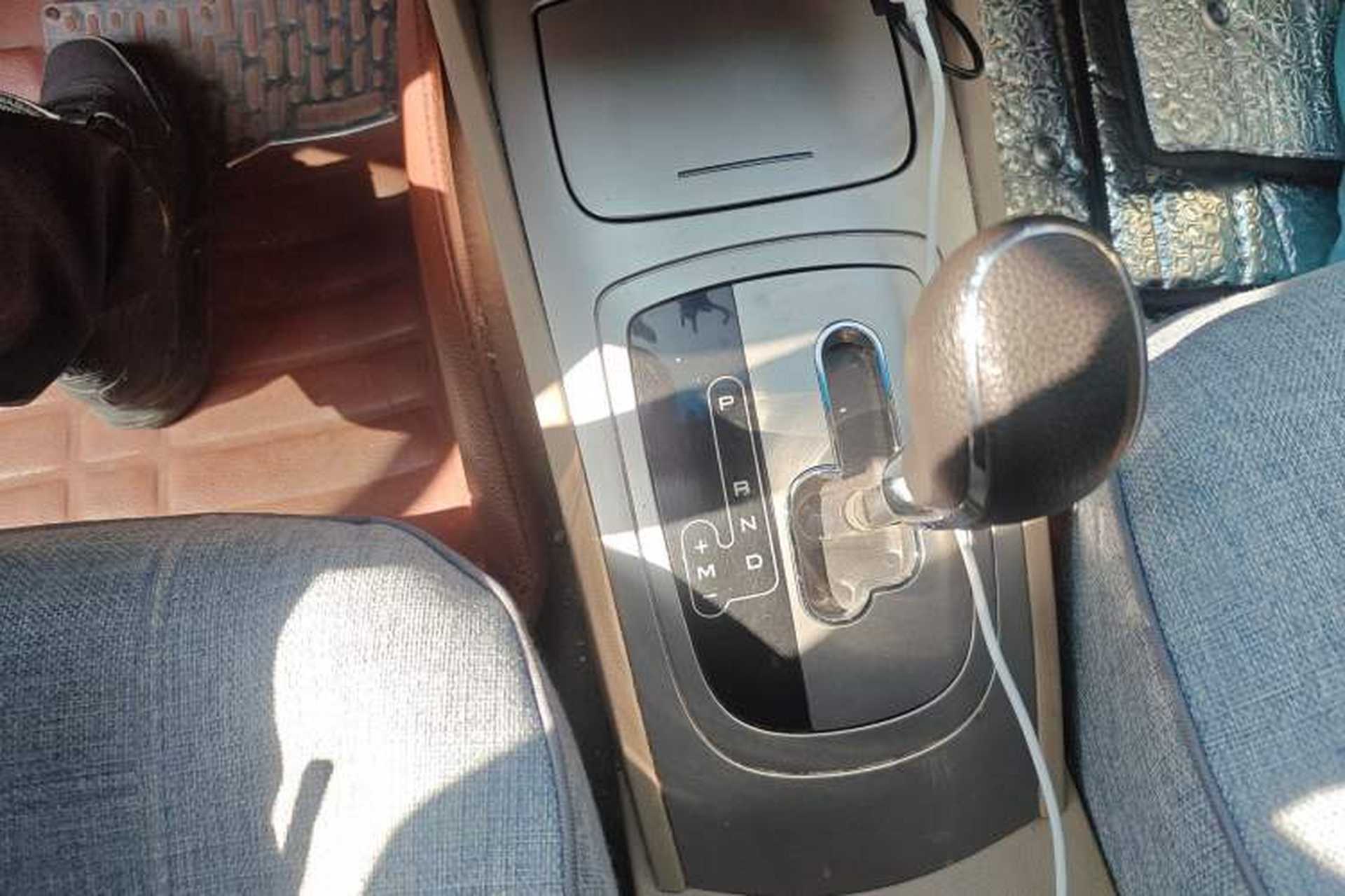 Used Buick Excelle 2015 1.5L Automatic Classic Model Gear Lever