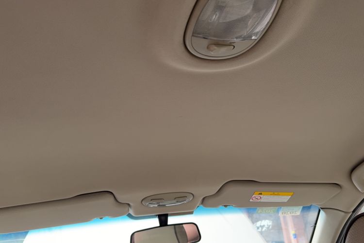 Used Buick Excelle 2015 1.5L Automatic Classic Model Headliner