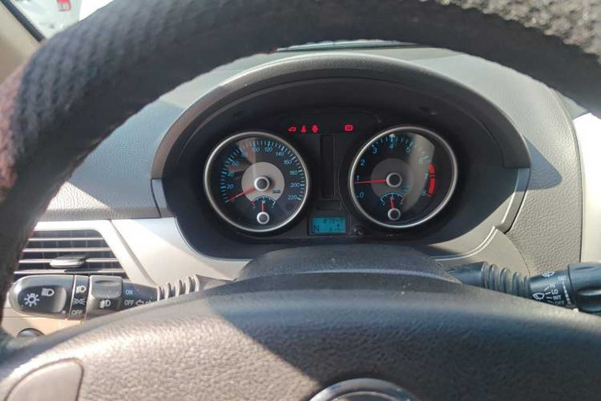Used Buick Excelle 2015 1.5L Automatic Classic Model Instrument Cluster