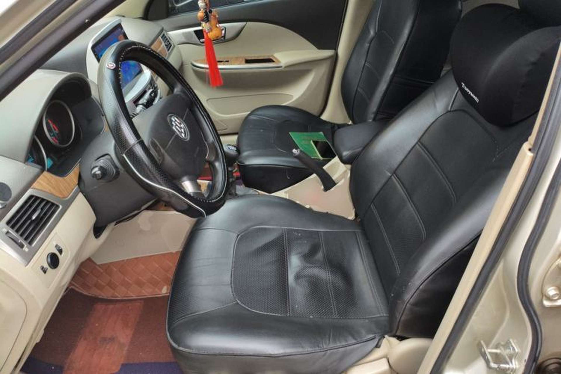 Used Buick Excelle 2015 1.5L Manual Classic Trim Left Front Seat