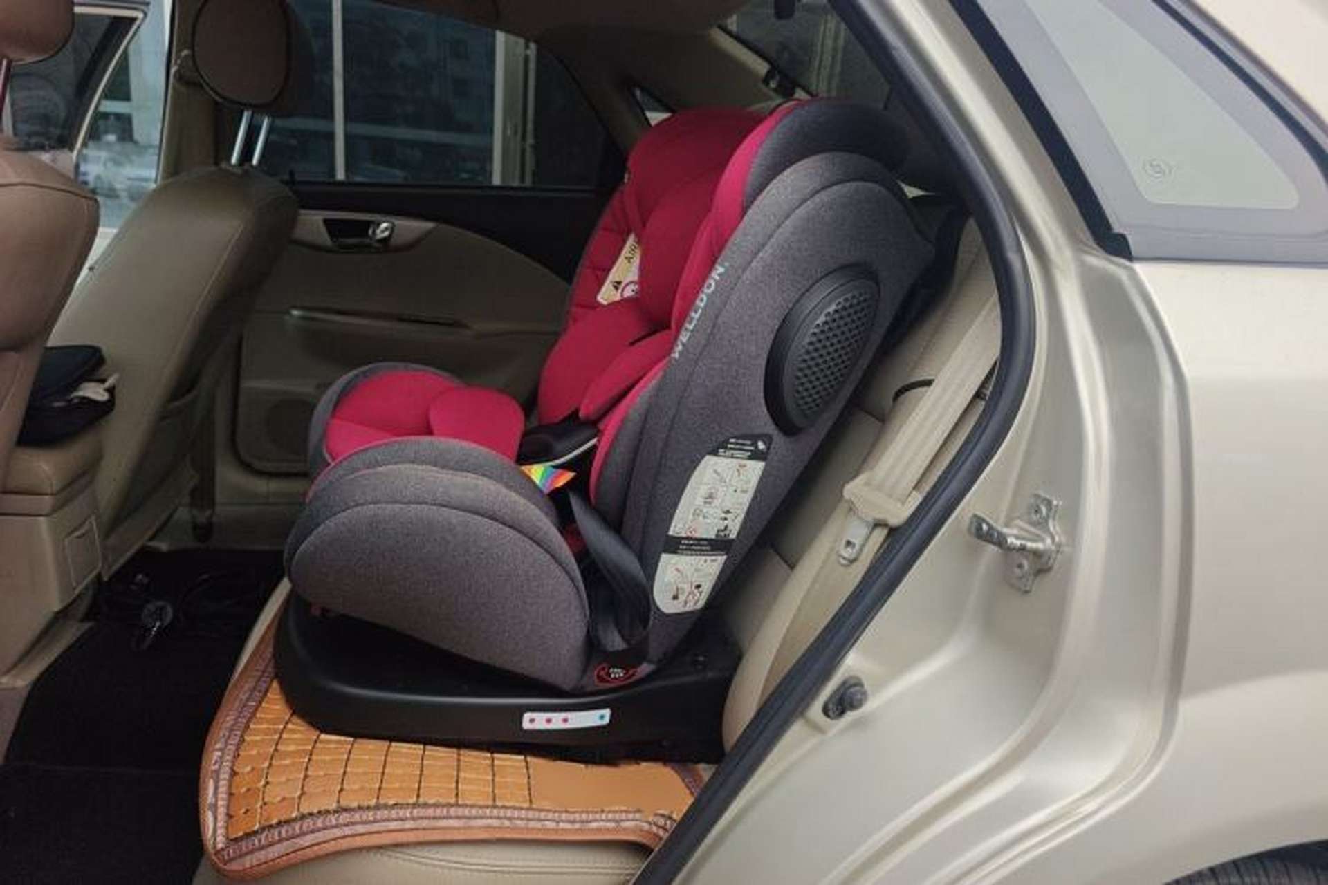 Used Buick Excelle 2015 1.5L Automatic Classic Model Left Rear Seat