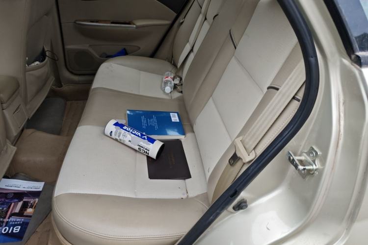Used Buick Excelle 2015 1.5L Automatic Classic Model Left Rear Seat