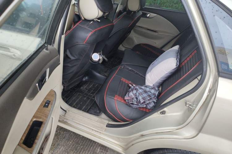 Used Buick Excelle 2015 1.5L Manual Classic Trim Left Rear Seat