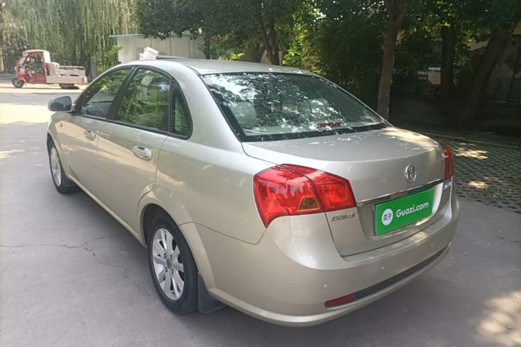 Used Buick Excelle 2015 1.5L Automatic Classic Model Rear Left 45 Deg