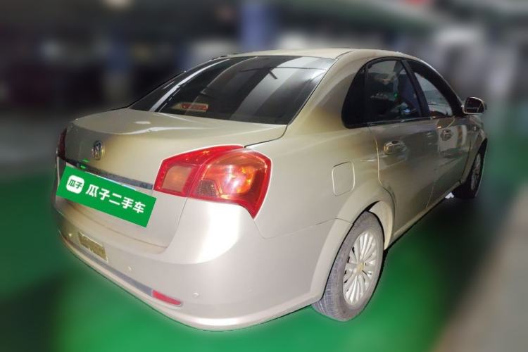 Used Buick Excelle 2015 1.5L Automatic Classic Model Rear Right 45 Deg