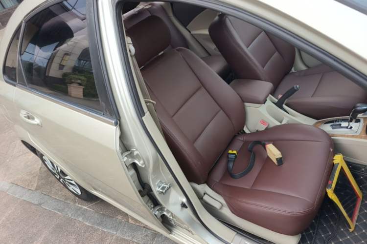 Used Buick Excelle 2015 1.5L Automatic Classic Model Right Front Seat
