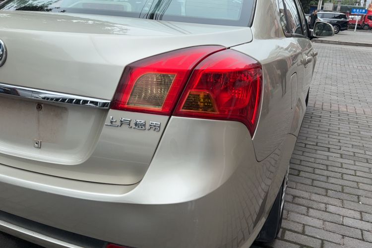 Used Buick Excelle 2015 1.5L Automatic Classic Model Right Rear Taillight