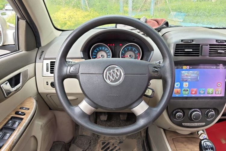 Used Buick Excelle 2015 1.5L Manual Classic Trim Steering Wheel