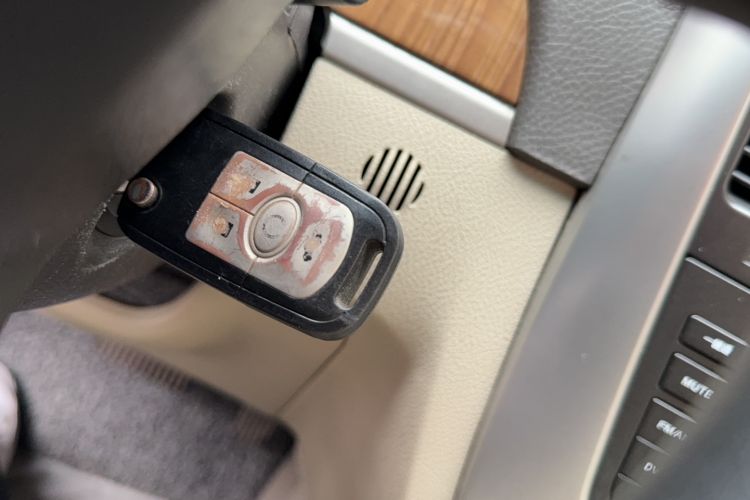 Used Buick Excelle 2015 1.5L Automatic Classic Model Vehicle Key