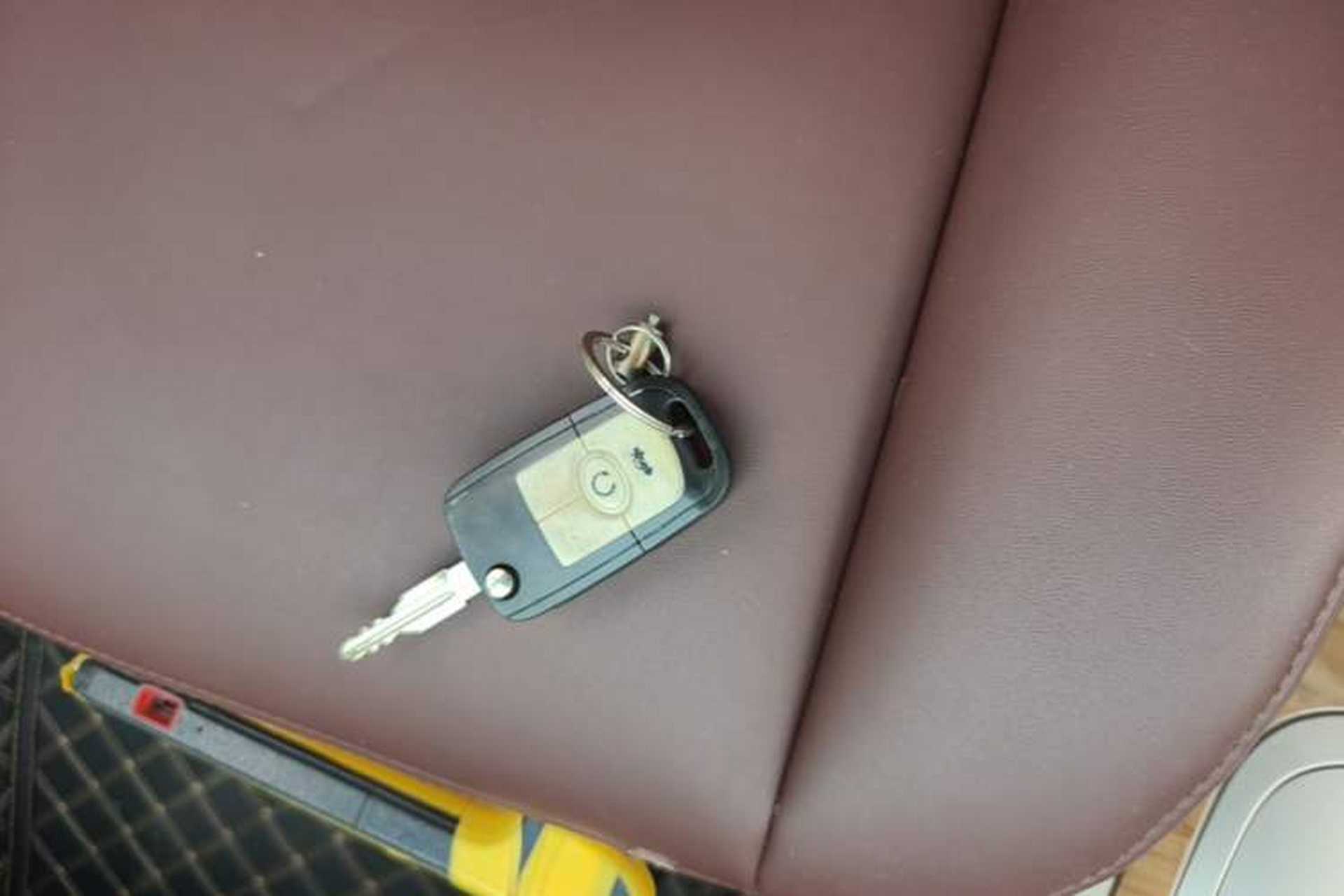 Used Buick Excelle 2015 1.5L Automatic Classic Model Vehicle Key
