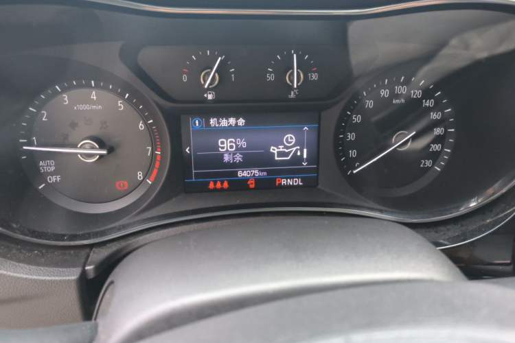 Used Buick Excelle 2018 15N CVT Luxury Version Odometer Close Up