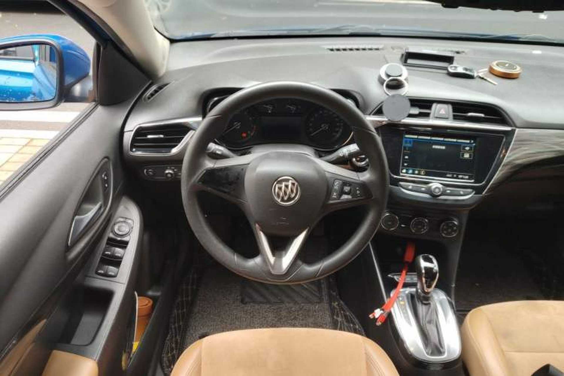 Used Buick Excelle 2018 15N CVT Luxury Version Steering Wheel