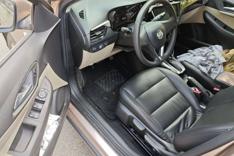 Used Buick Excelle 2018 15N CVT Elite Edition Driver Seat
