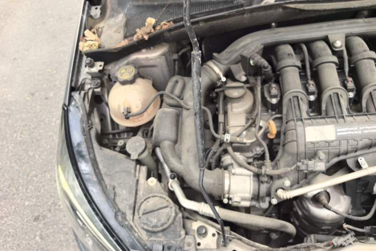 Used Buick Excelle 2018 15N CVT Luxury Version Engine Bay Right
