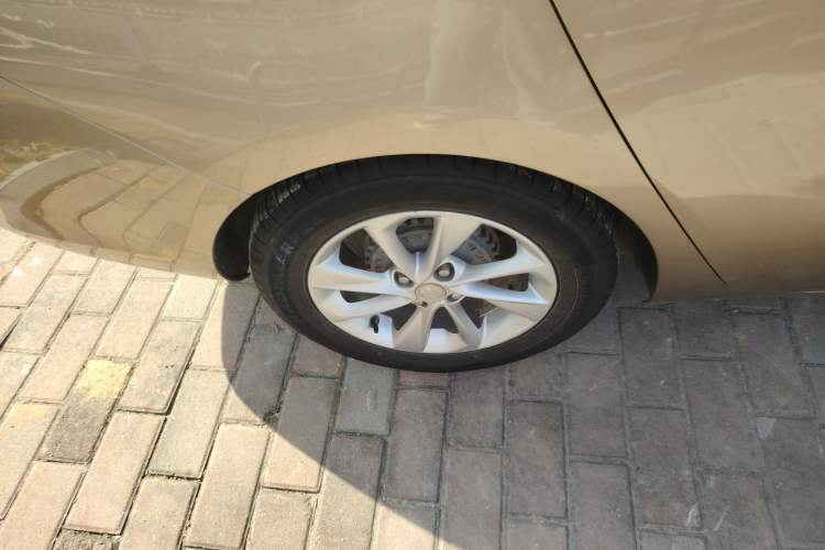 Used Buick Excelle 2018 15N CVT Elite Edition Exterior 8