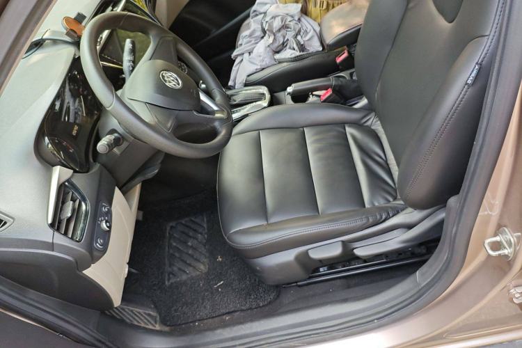 Used Buick Excelle 2018 15N CVT Elite Edition Left Front Seat
