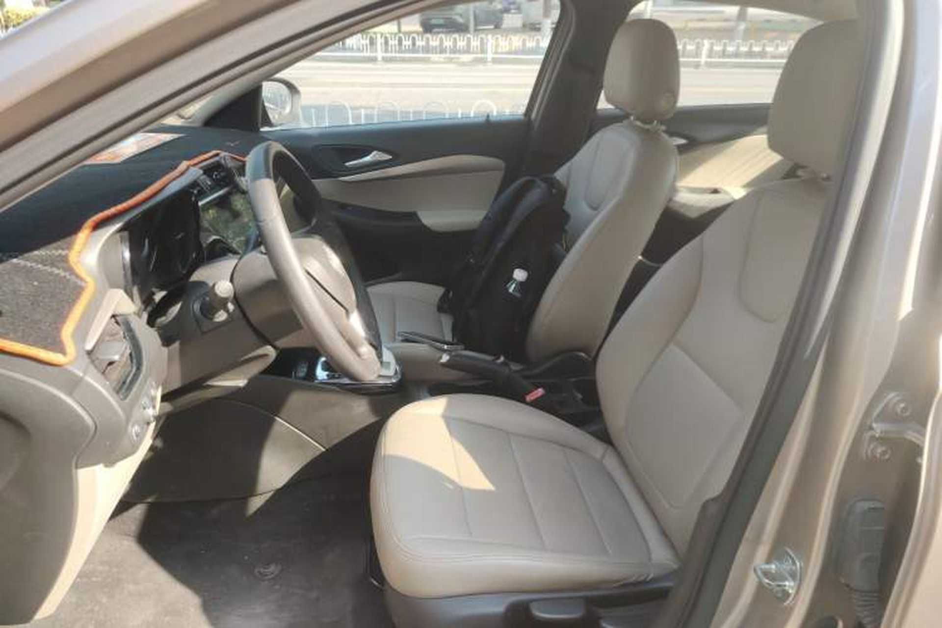Used Buick Excelle 2018 15N CVT Elite Edition Left Front Seat