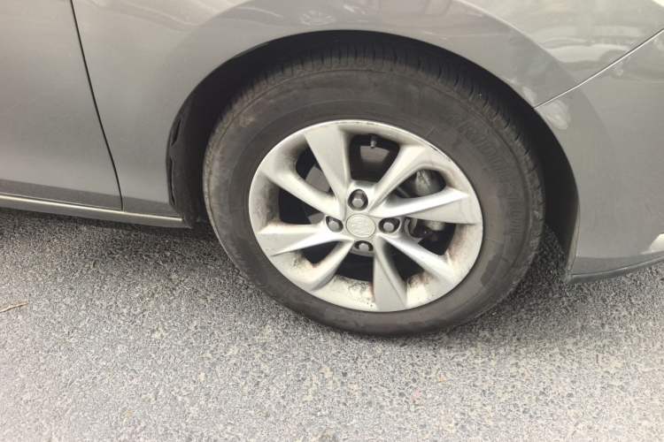 Used Buick Excelle 2018 15N CVT Luxury Version Right Front Wheel Hub