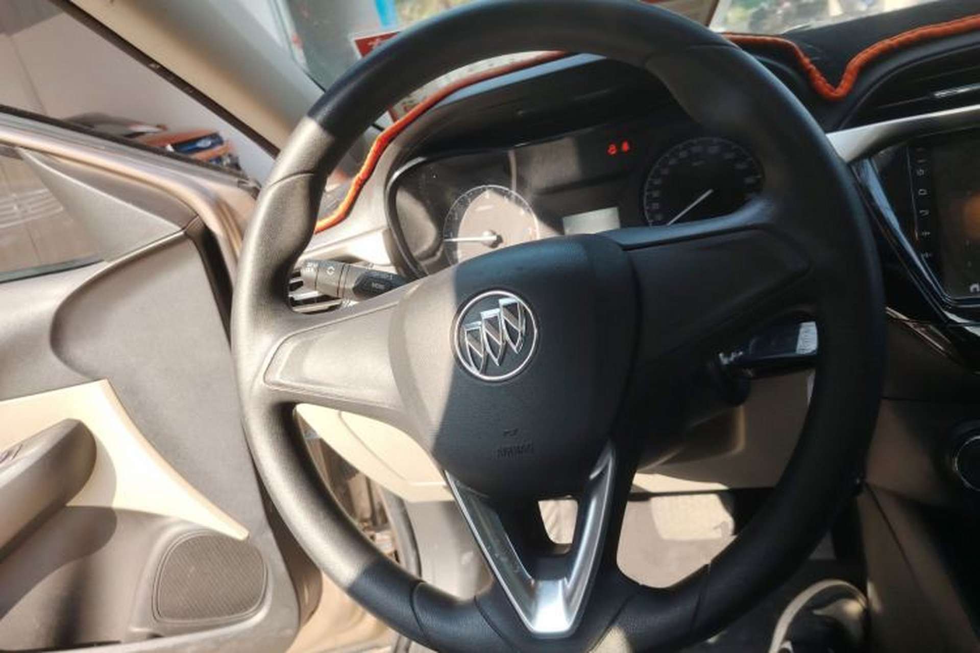 Used Buick Excelle 2018 15N CVT Elite Edition Steering Wheel