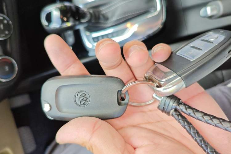 Used Buick Excelle 2018 15N CVT Elite Edition Vehicle Key