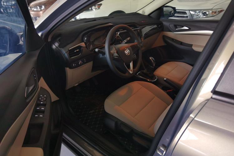 Used Buick Excelle 2018 15N Manual Elite Version Driver Seat