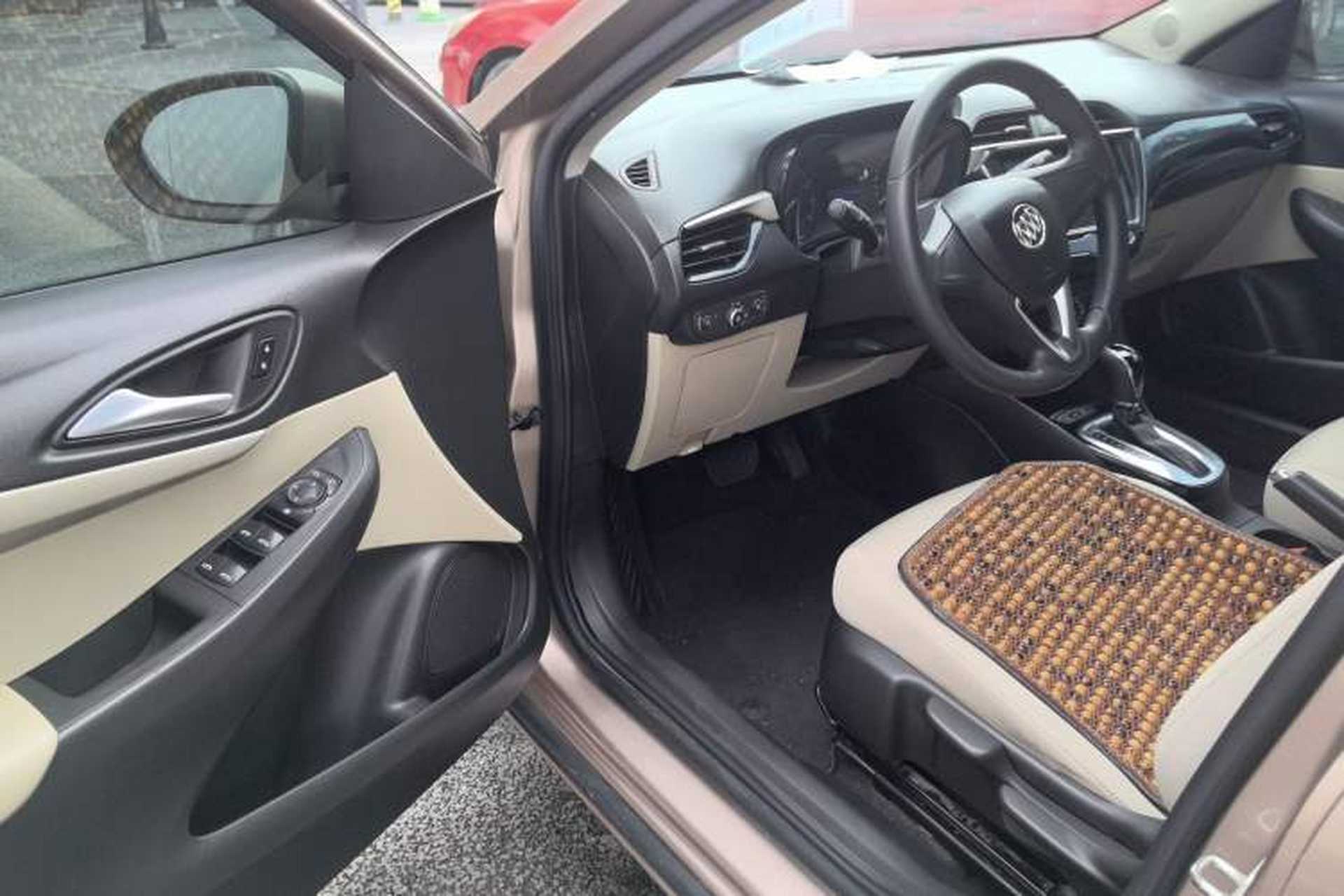 Used Buick Excelle 2018 15N CVT Elite Edition Driver Seat