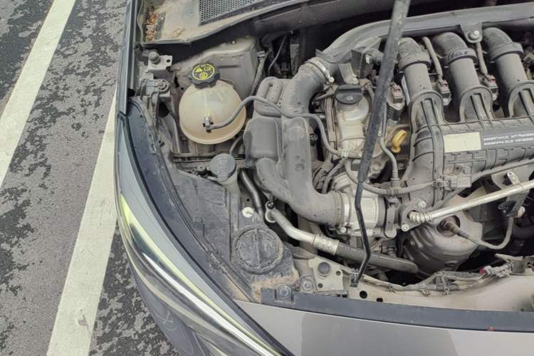 Used Buick Excelle 2018 15N CVT Luxury Version Engine Bay Right